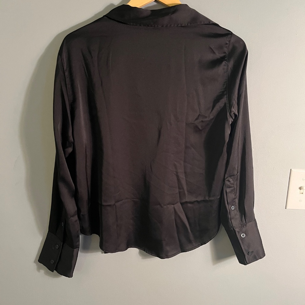 Abercrombie Satin Long Sleeve Button Up Shirt NWT Size S - Picture 4 of 4